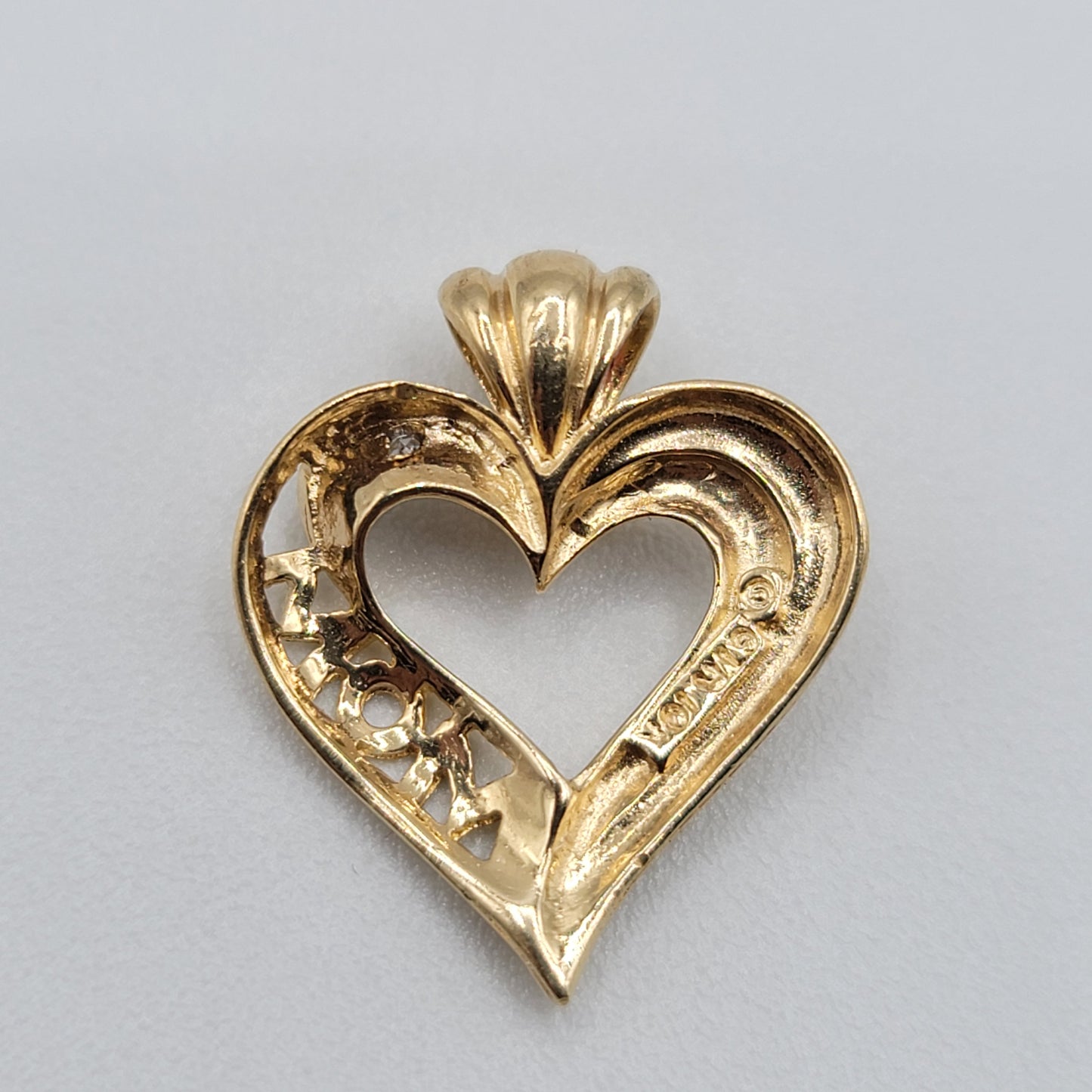 Dije Charm Oro 14k Corazon Mom CZ 111