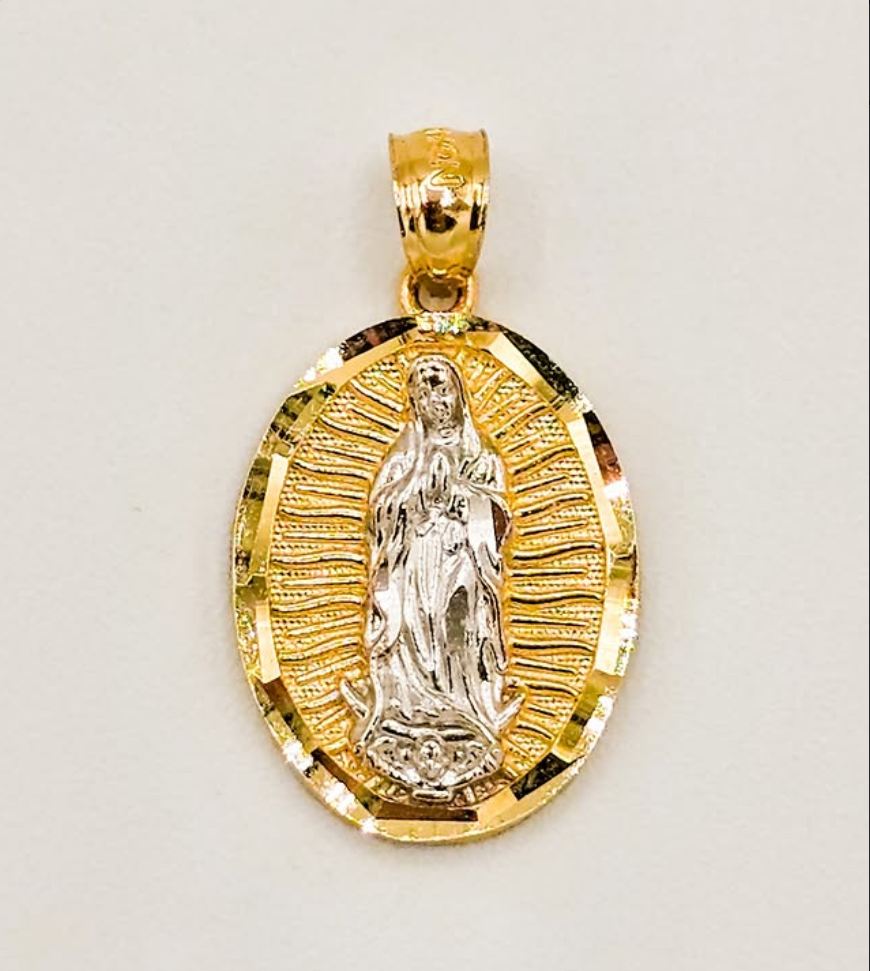 Medalla Virgen de Guadalupe by Plata Reyes