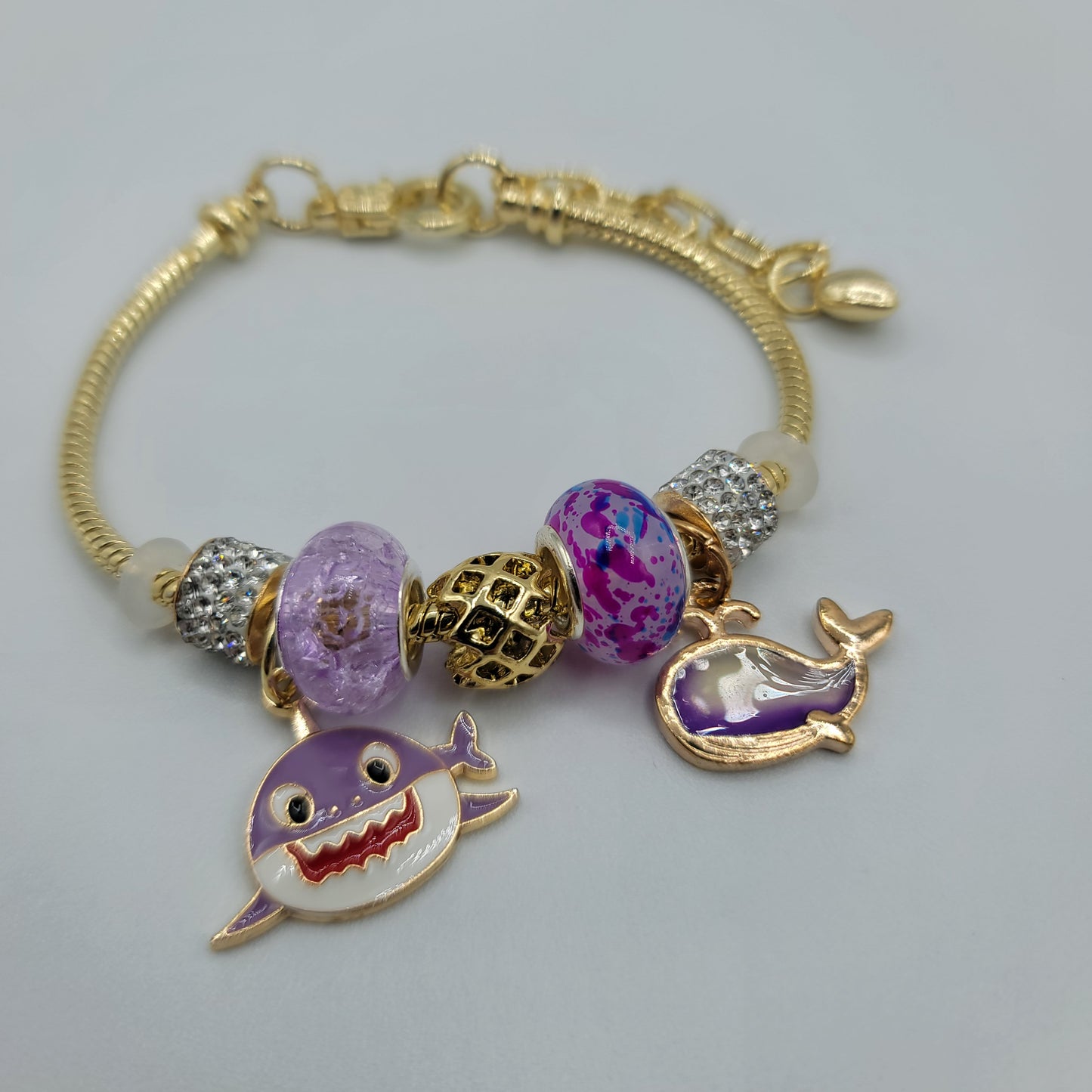 SS Pulsera Inspirada en Pandora Dorada - Baby Shark